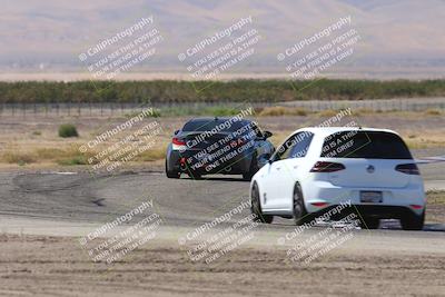 media/Oct-04-2025-OnGrid (Sat) [[44bd565ffa]]/Yellow Group/Grapevine/